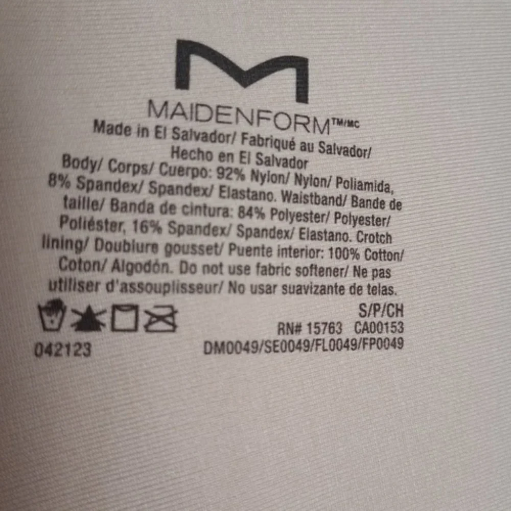 Maidenform Women's Tame Your Tummy Lace Thong in Nude 1 Lace Size S(DM0049) NWT